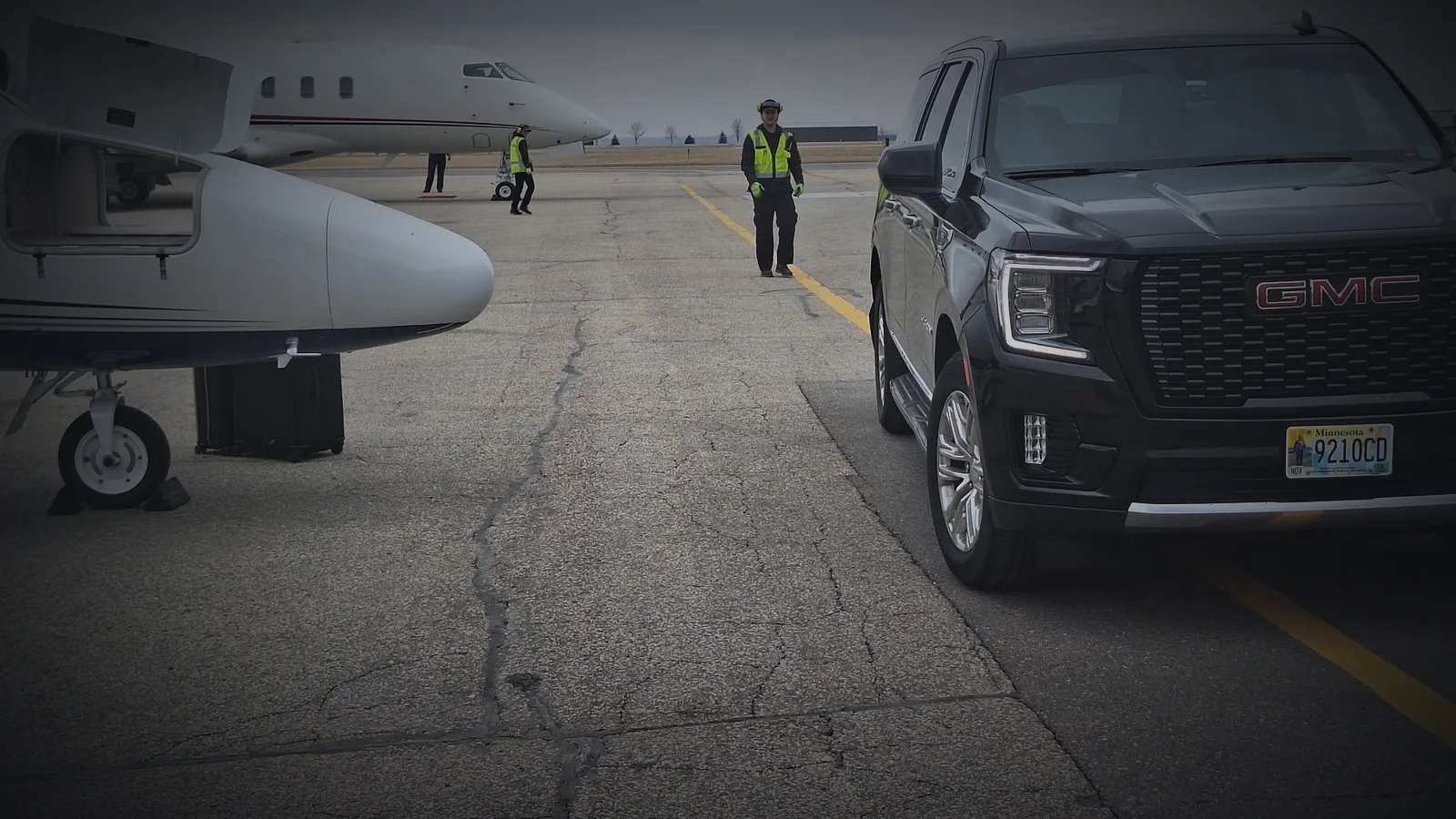Ramp crew · Early flight
